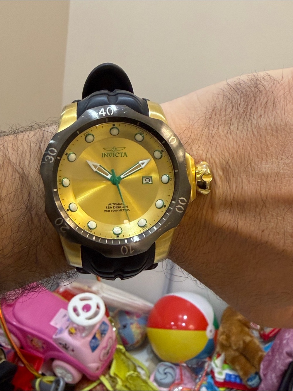 Invicta Venom Sea Dragon 19315 Men's Automatic 1000M Gold Dial Black Strap Watch